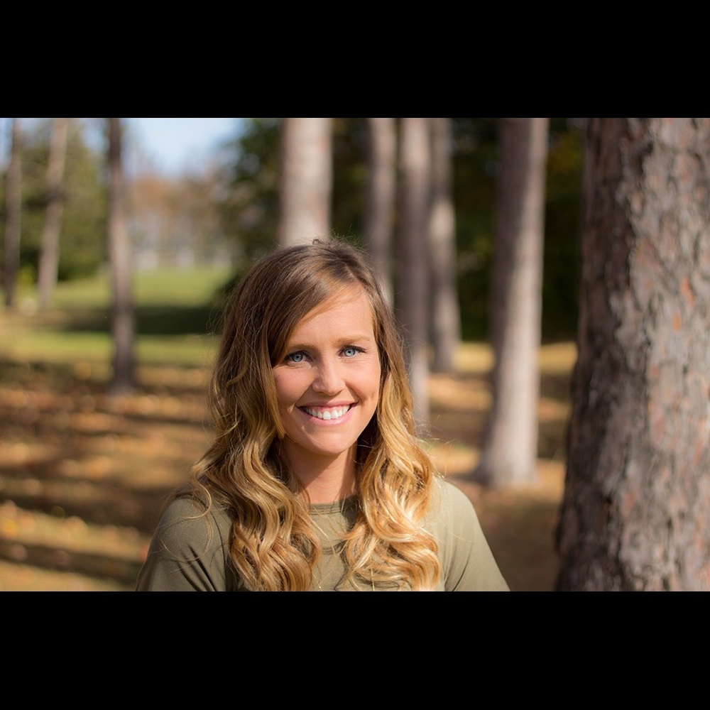 Meet your Posher, Kelly